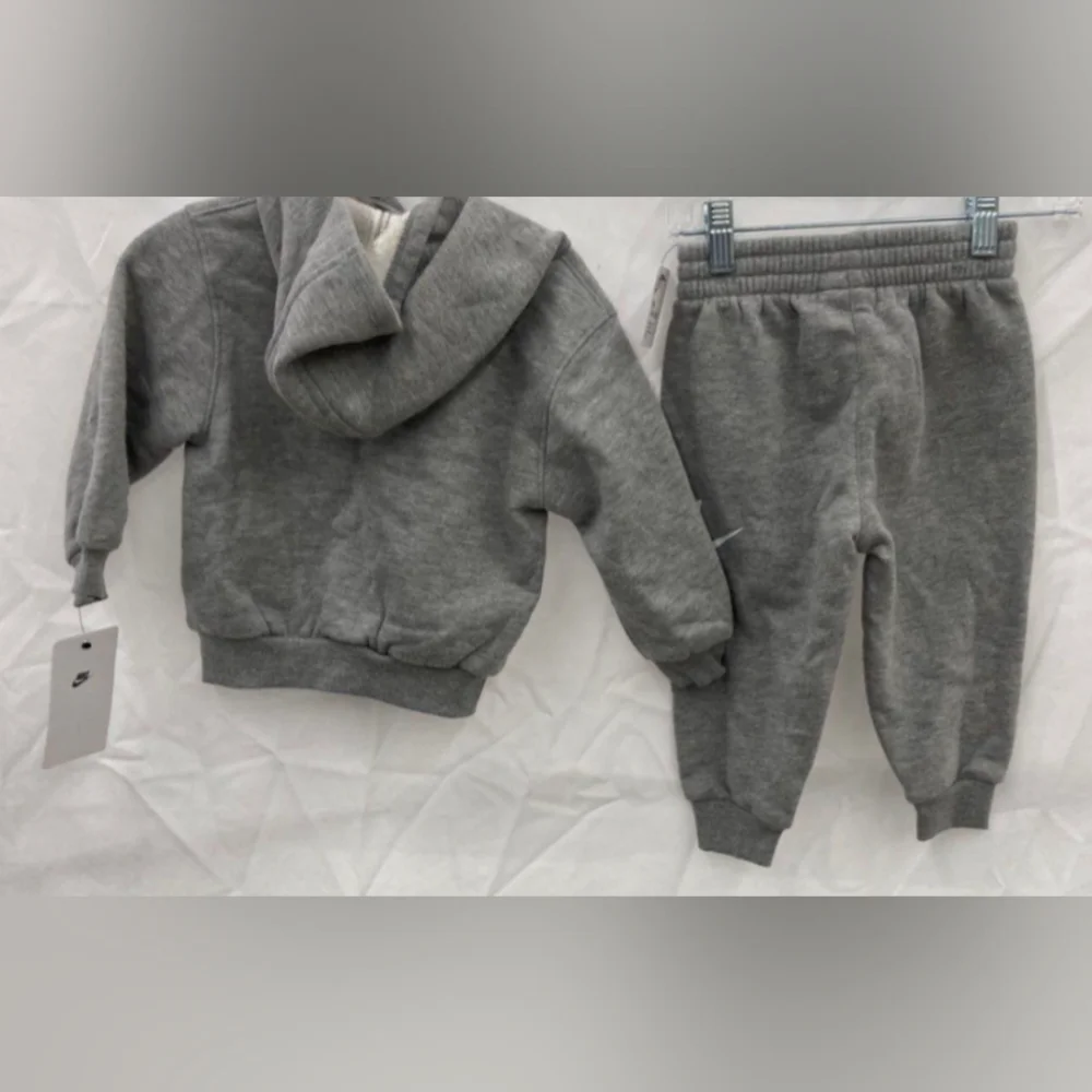 Nike Sportswear Club Fleece Baby (18M) Hoodie 2-Piece Set NWT MSRP $48 - Picture 4 of 7